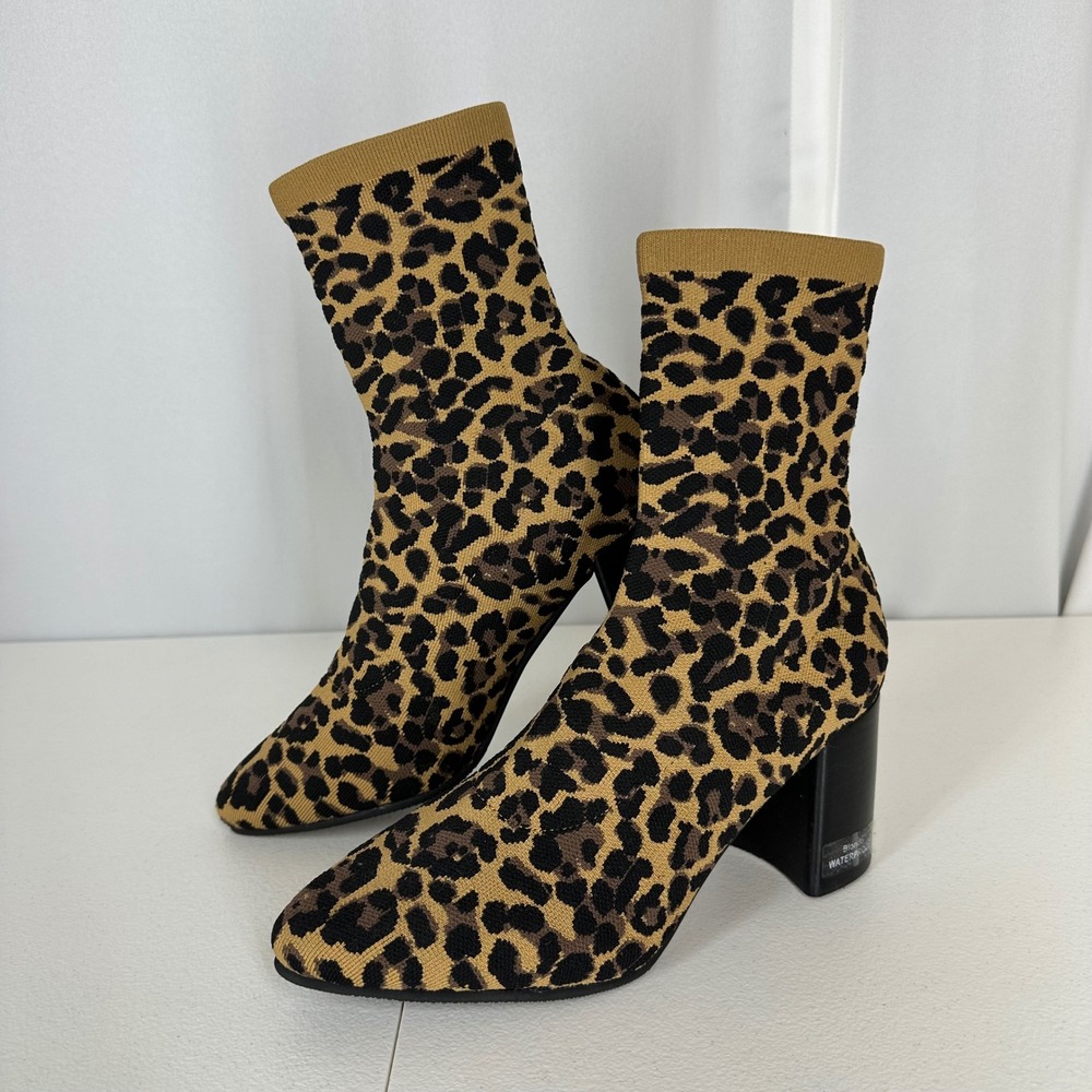 Blondo Leopard Print Waterproof Sock Booties‎ Block Heel Size 9.5/39 READ